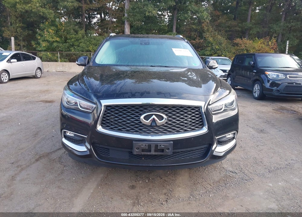 2017 INFINITI QX60 VIN: 5N1DL0MM6HC561217