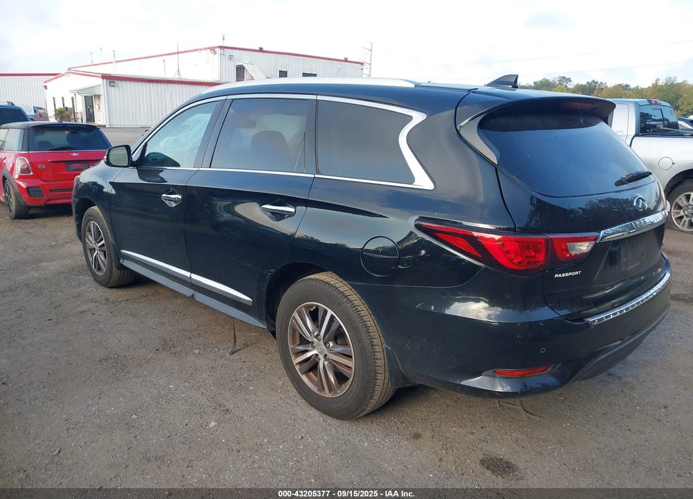 2017 INFINITI QX60 VIN: 5N1DL0MM6HC561217
