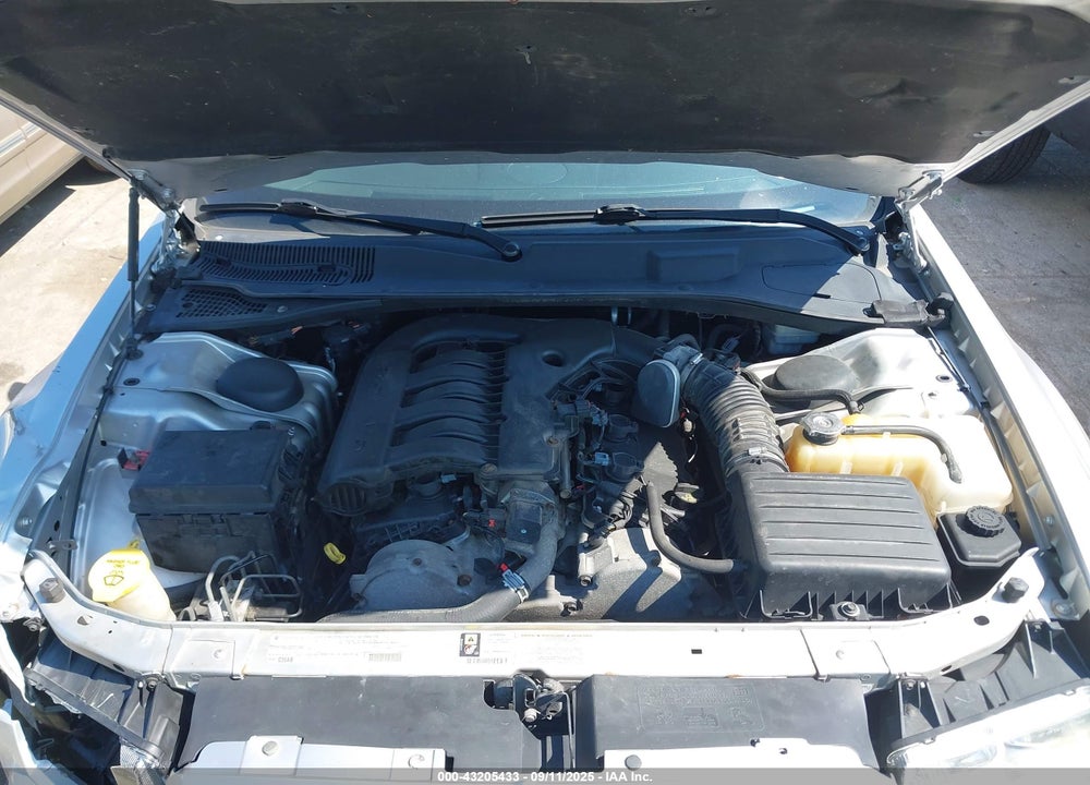 2010 CHRYSLER 300 VIN: 2C3CA1CV5AH297808