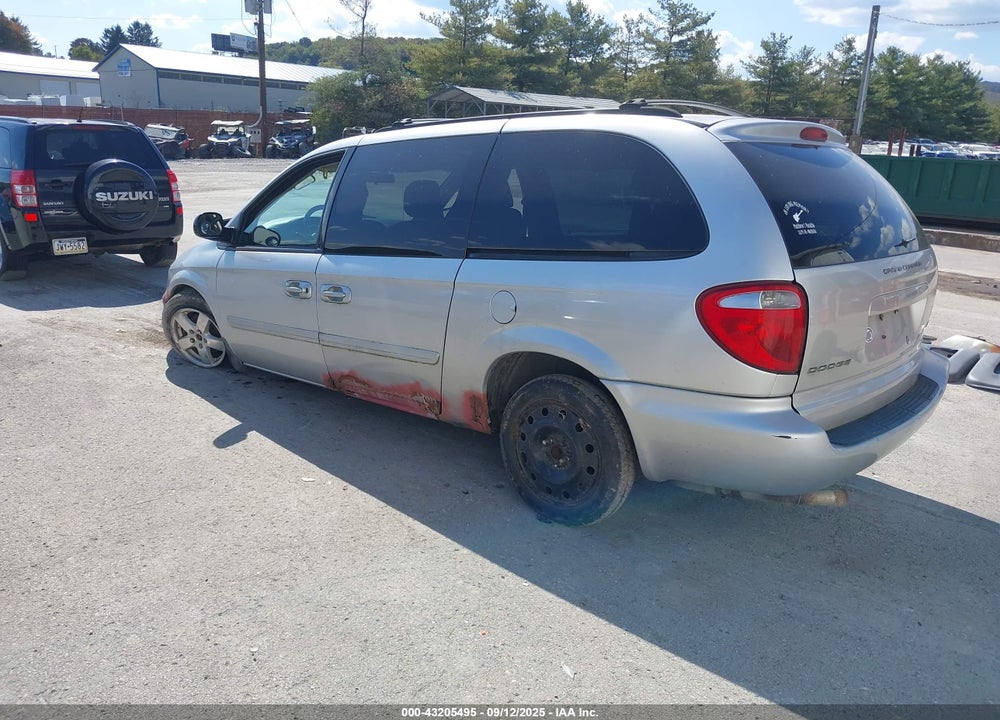 2007 DODGE GRAND CARAVAN SXT VIN: 2D4GP44L27R125381