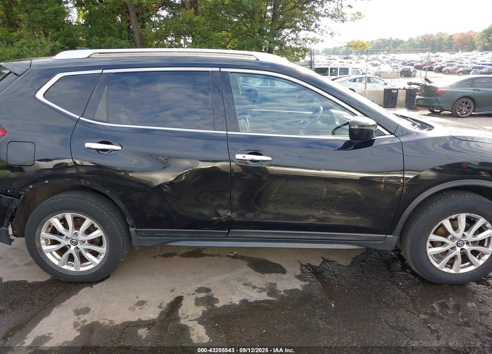 2017 NISSAN ROGUE VIN: JN8AT2MV6HW267833
