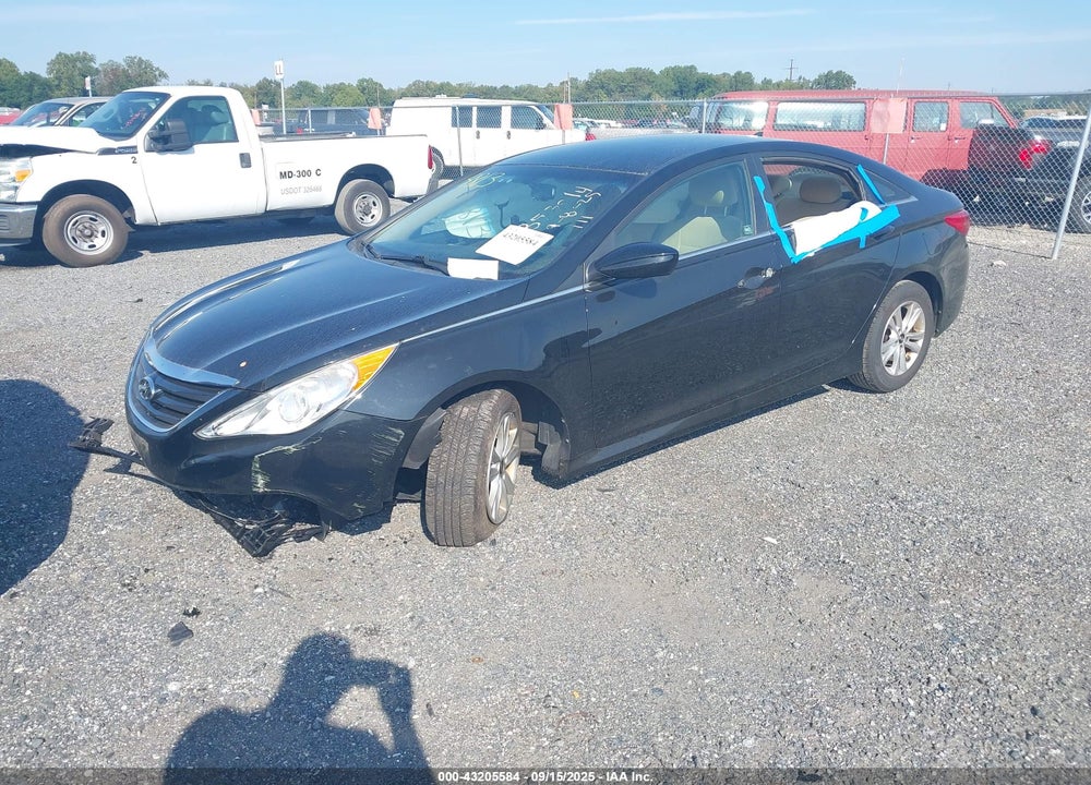 2014 HYUNDAI SONATA GLS VIN: 5NPEB4AC6EH884813