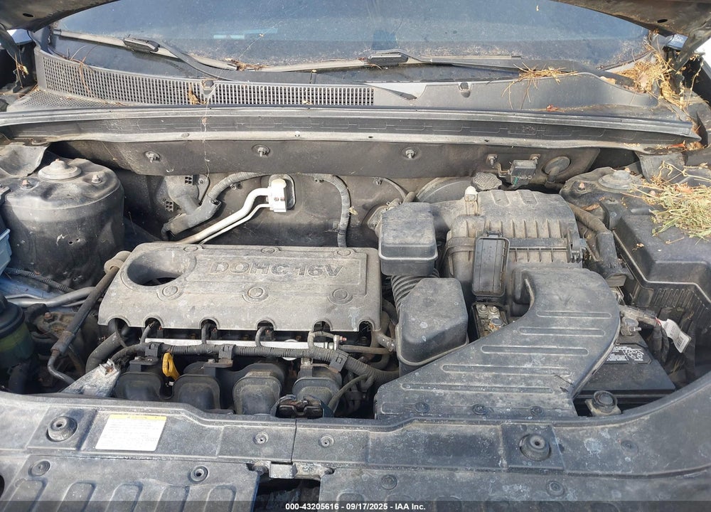 2011 KIA SORENTO VIN: 5XYKT3A17BG023832