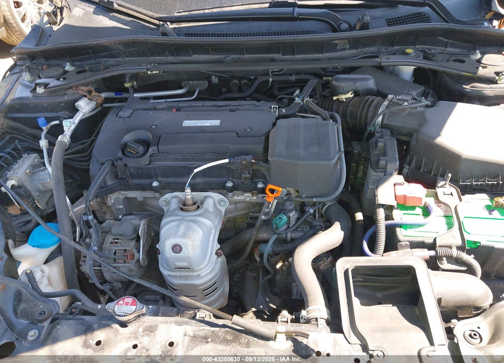 2017 HONDA ACCORD VIN: 1HGCR2F19HA251024