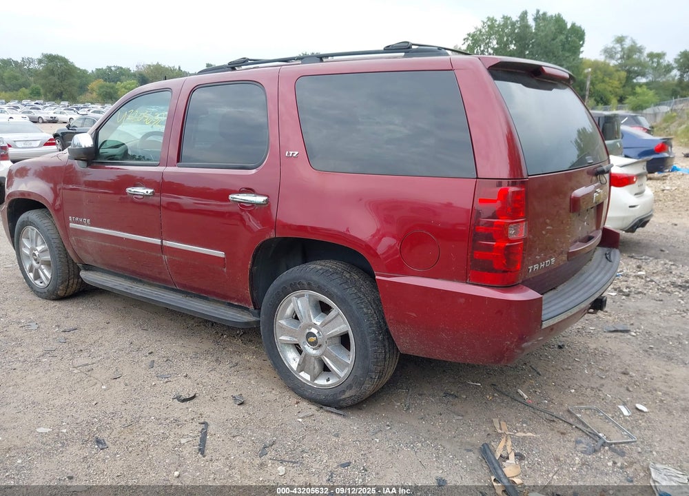 2009 CHEVROLET TAHOE LTZ VIN: 1GNFK33099R131557