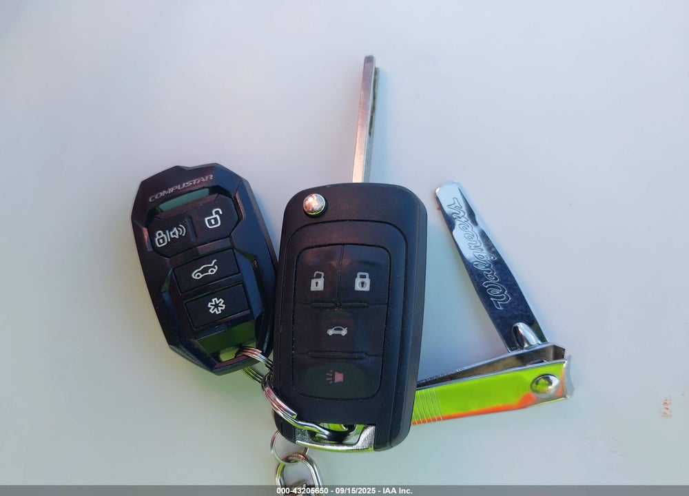 2011 BUICK REGAL VIN: W04G15GV8B1094081