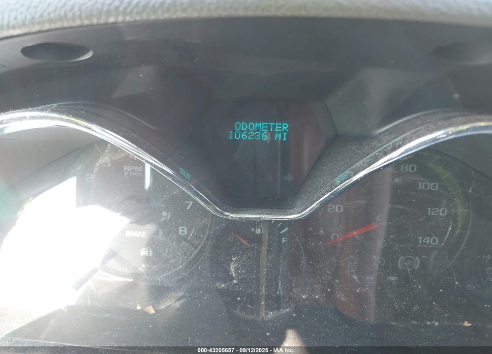 2014 CHEVROLET TRAVERSE LS VIN: 1GNKRFKD8EJ200098