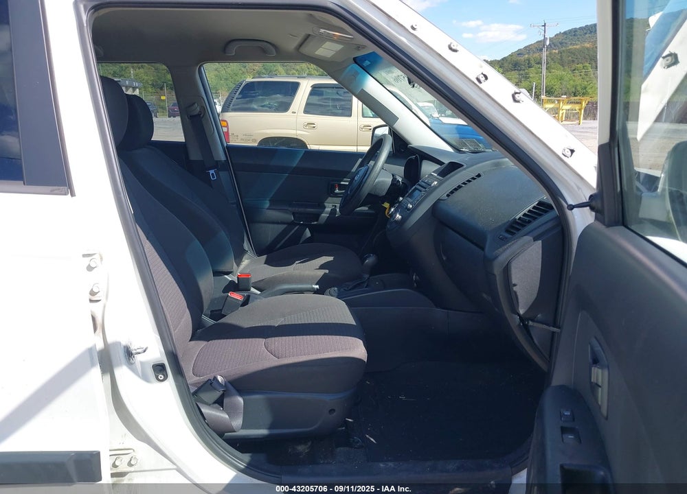 2012 KIA SOUL VIN: KNDJT2A5XC7434195