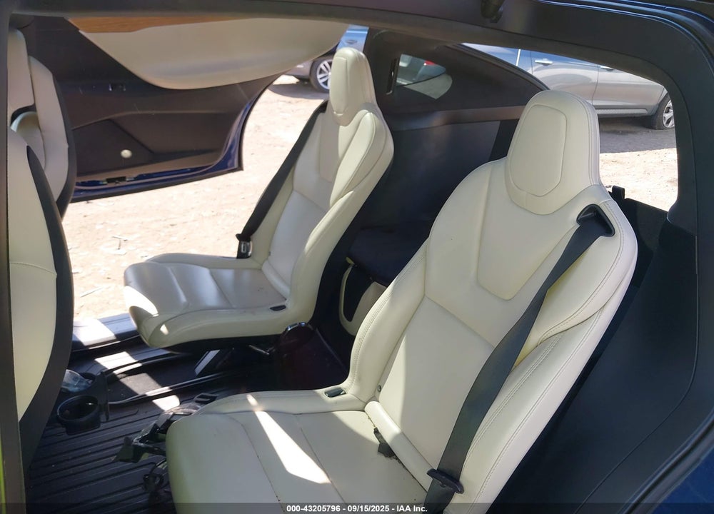 2019 TESLA MODEL X VIN: 5YJXCBE49KF192259