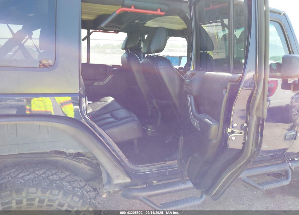 2013 JEEP WRANGLER UNLIMITED VIN: 1C4BJWDG3DL523999