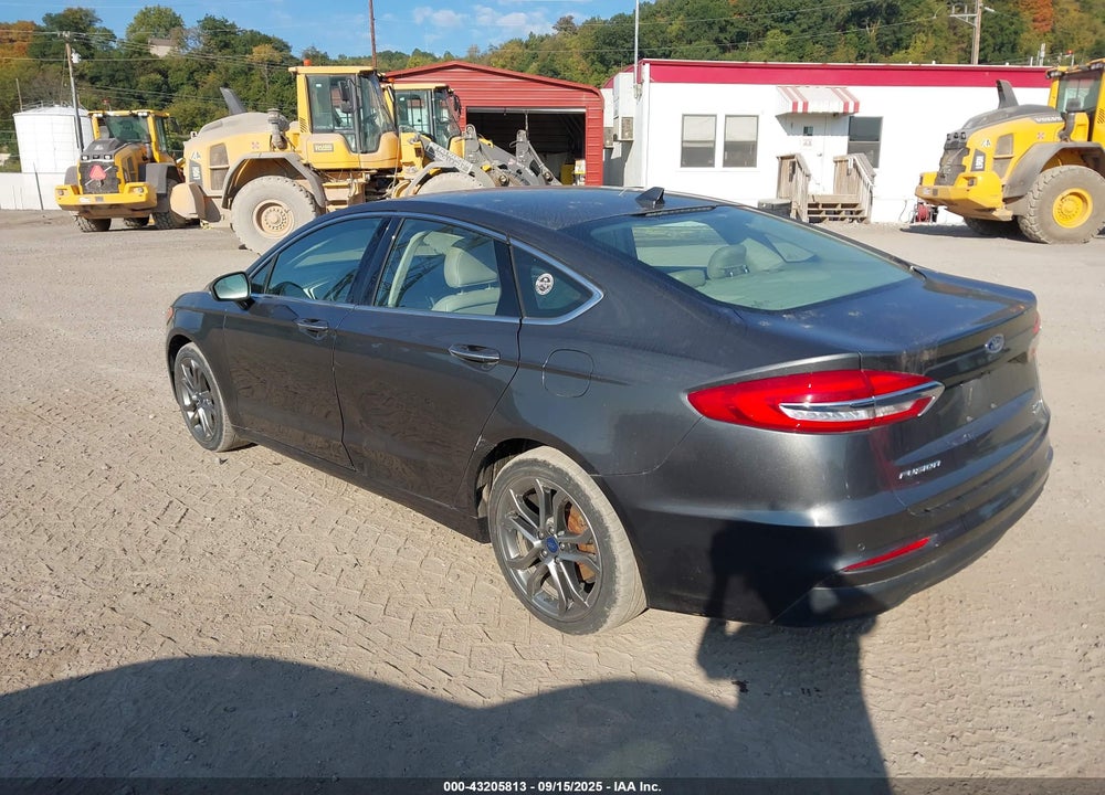2019 FORD FUSION VIN: 3FA6P0CD7KR219986
