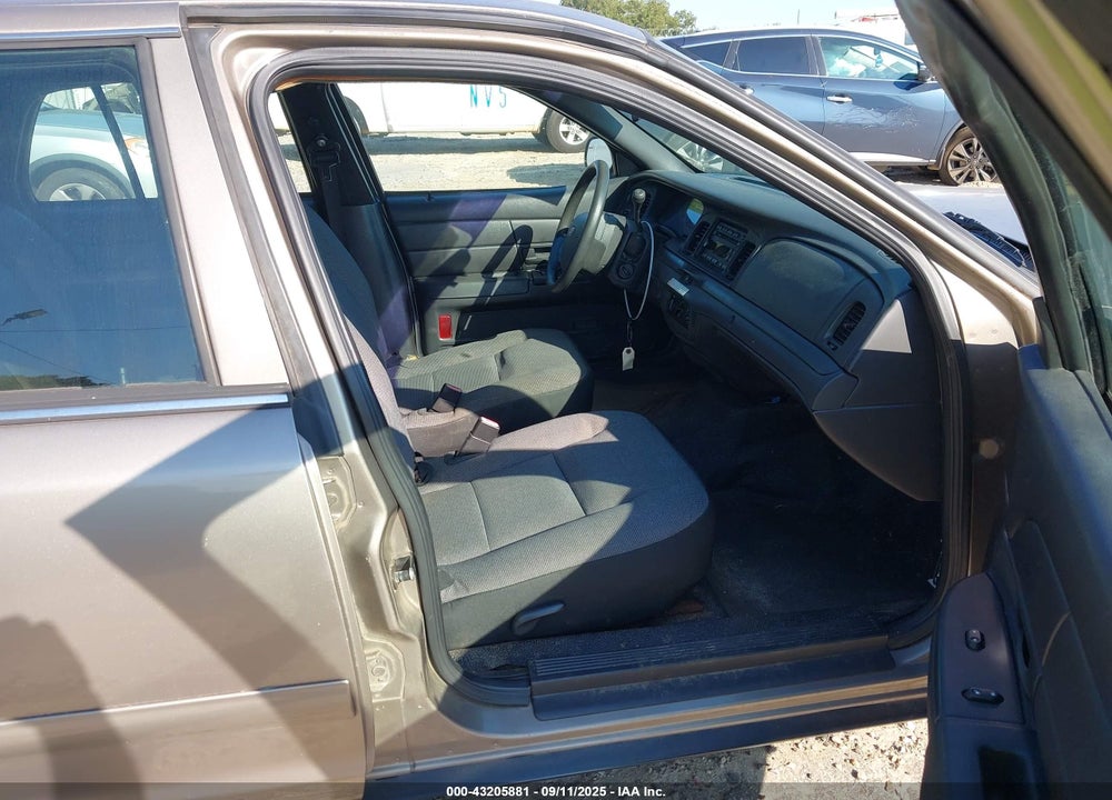 2007 FORD CROWN VICTORIA POLICE/POLICE INTERCEPTOR/PURSUIT VIN: 2FAFP71W47X125957