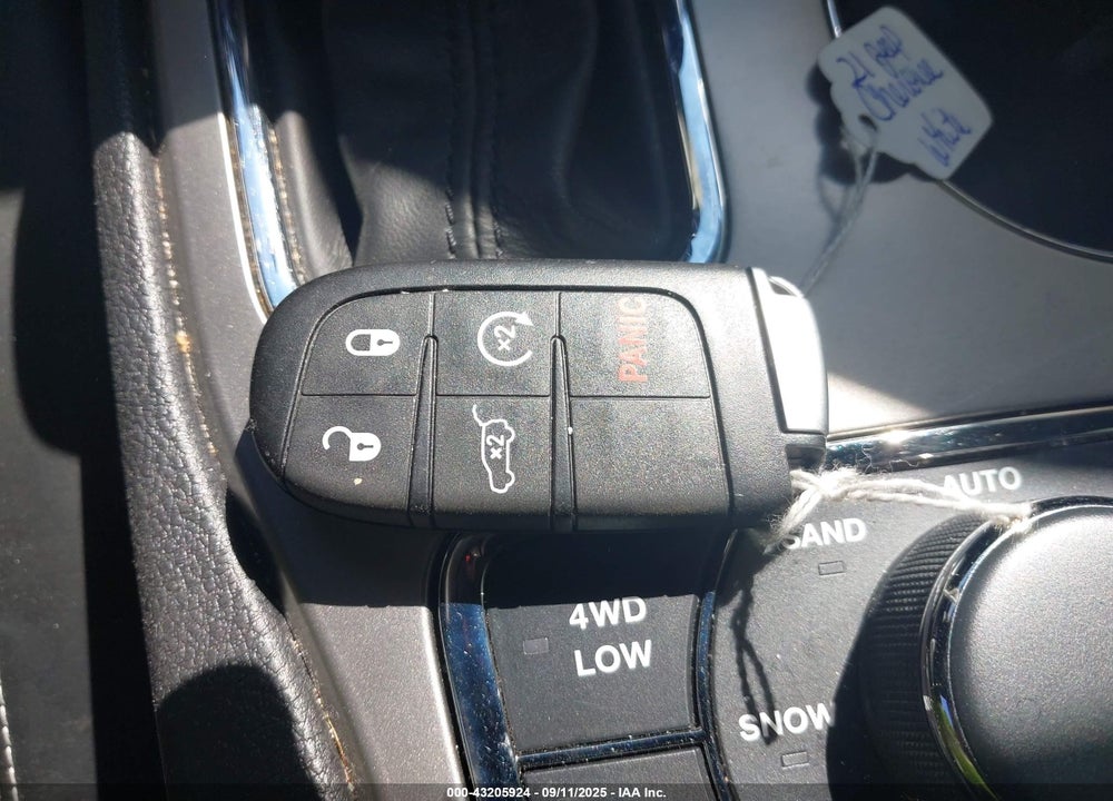 2021 JEEP GRAND CHEROKEE VIN: 1C4RJFBG5MC654207