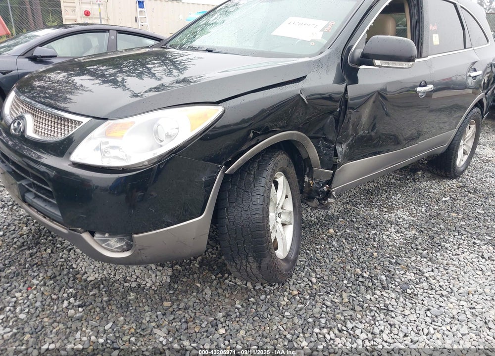2011 HYUNDAI VERACRUZ VIN: KM8NUDCC4BU145721