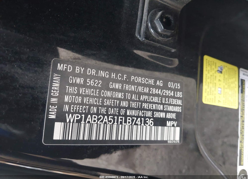 2015 PORSCHE MACAN VIN: WP1AB2A51FLB74136