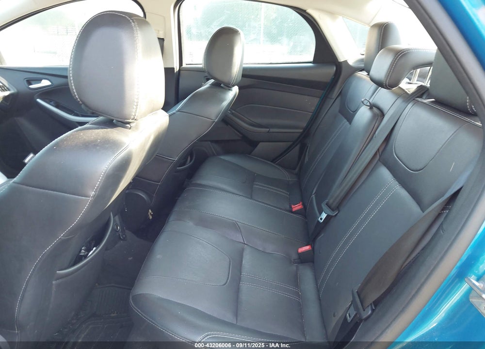 2014 FORD FOCUS SE VIN: 1FADP3F27EL293060