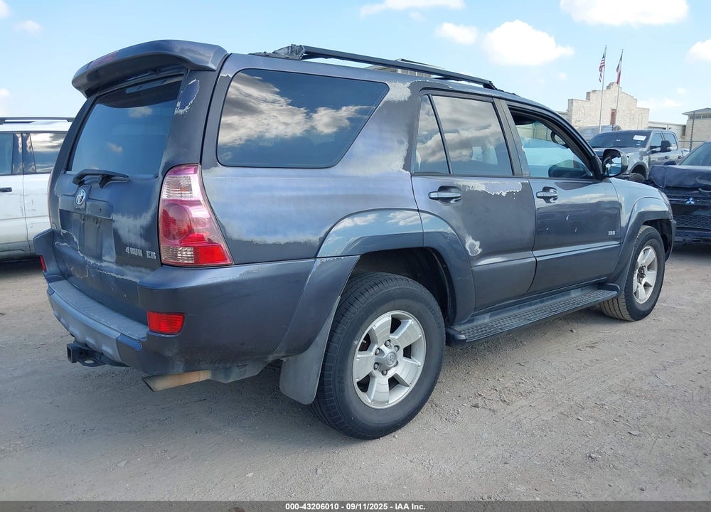 2004 TOYOTA 4RUNNER SR5 V8 VIN: JTEZT14R340019348