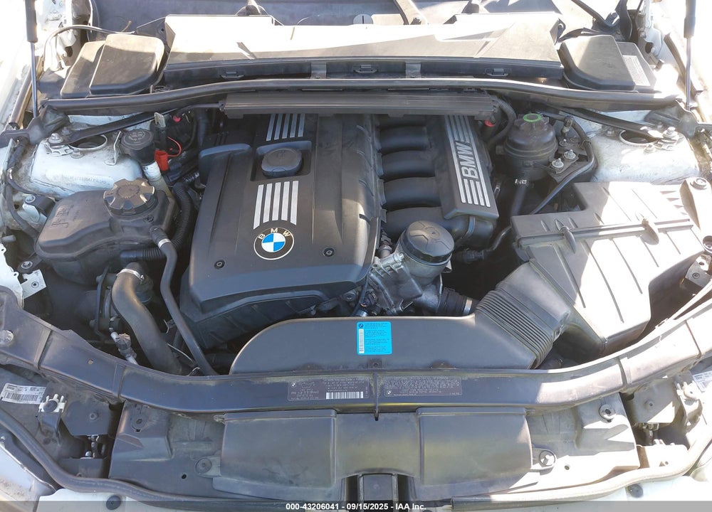 2011 BMW 3 SERIES VIN: WBAPH5G58BNM77543