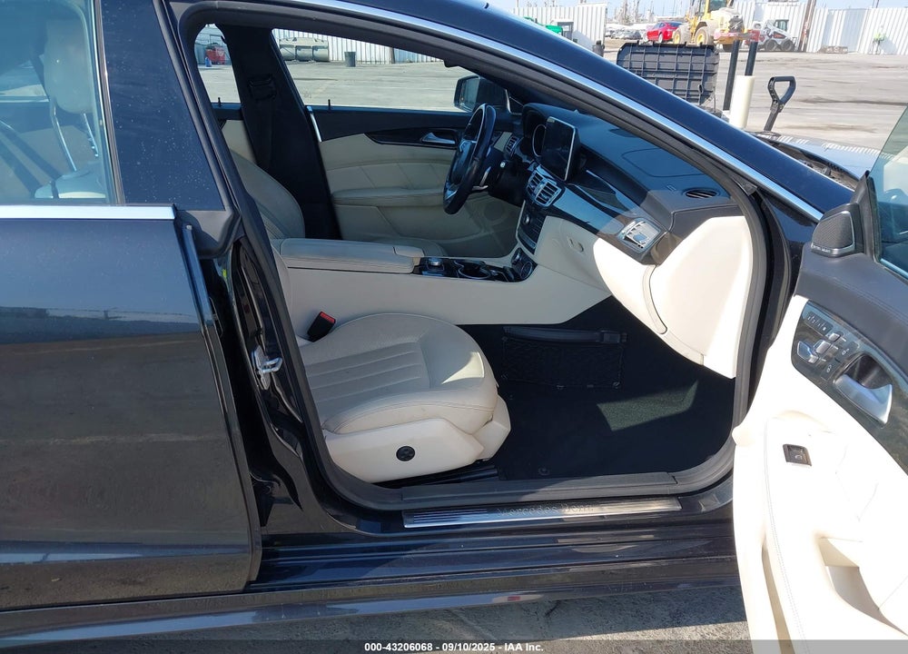2015 MERCEDES-BENZ CLS CLASS VIN: WDDLJ7DB0FA149256