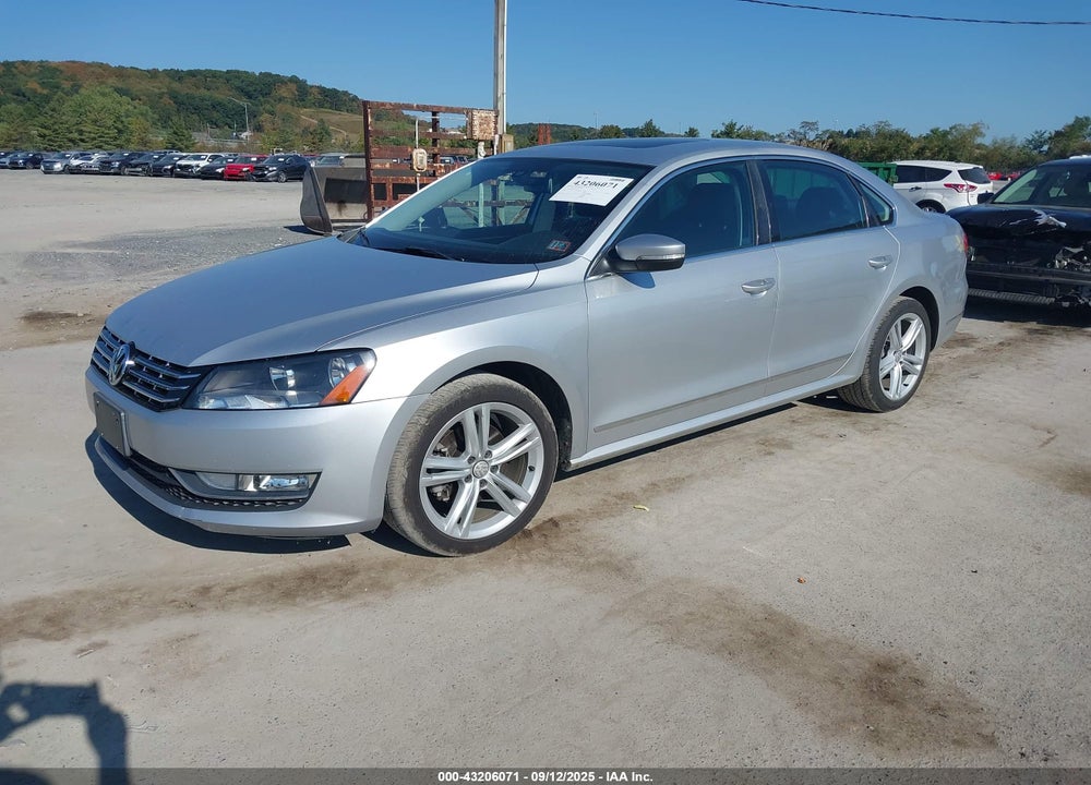 2013 VOLKSWAGEN PASSAT VIN: 1VWCN7A36DC042027