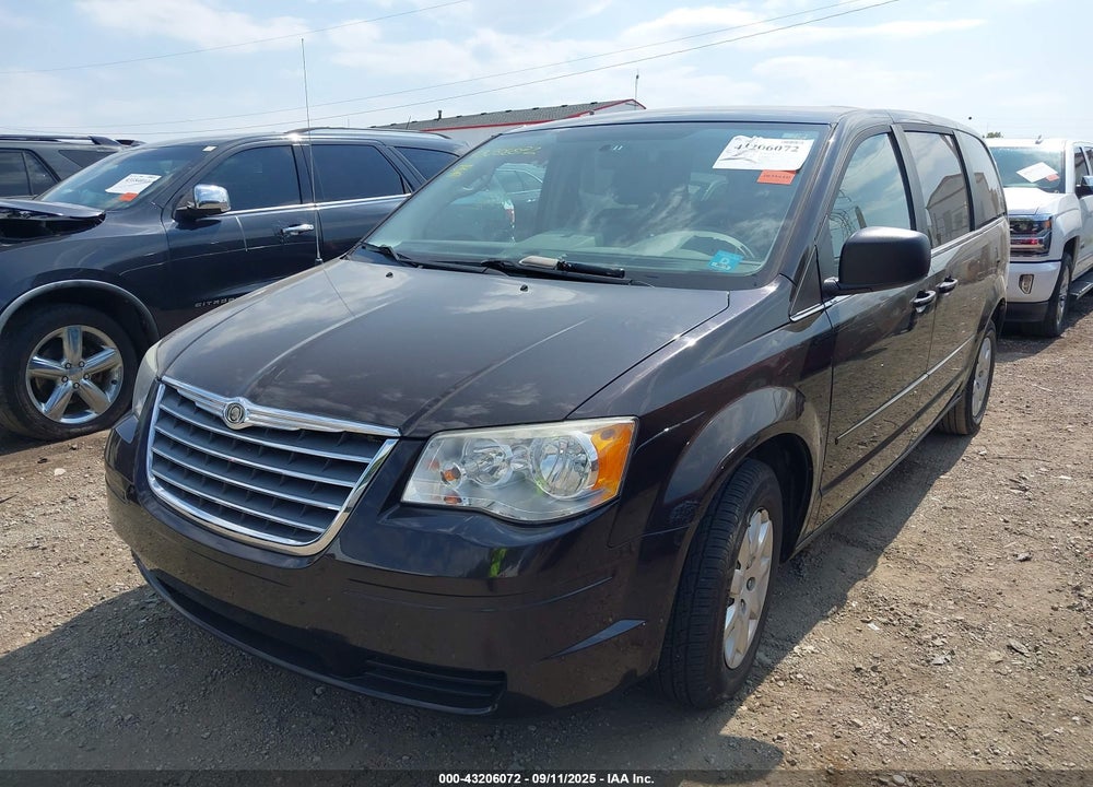 2010 CHRYSLER TOWN & COUNTRY LX VIN: 2A4RR4DE0AR285990