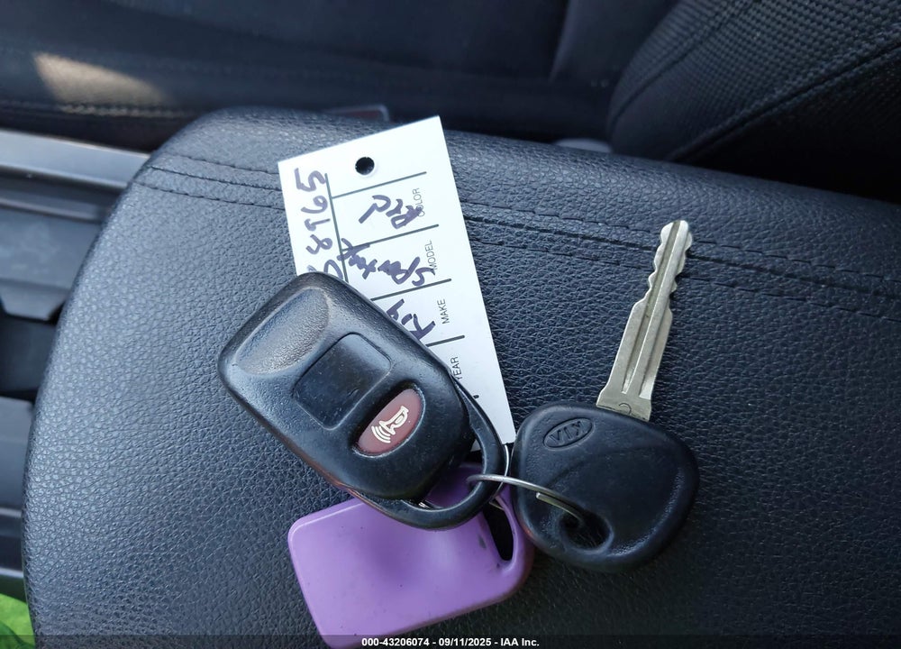 2011 KIA SPORTAGE VIN: KNDPB3A29B7134221