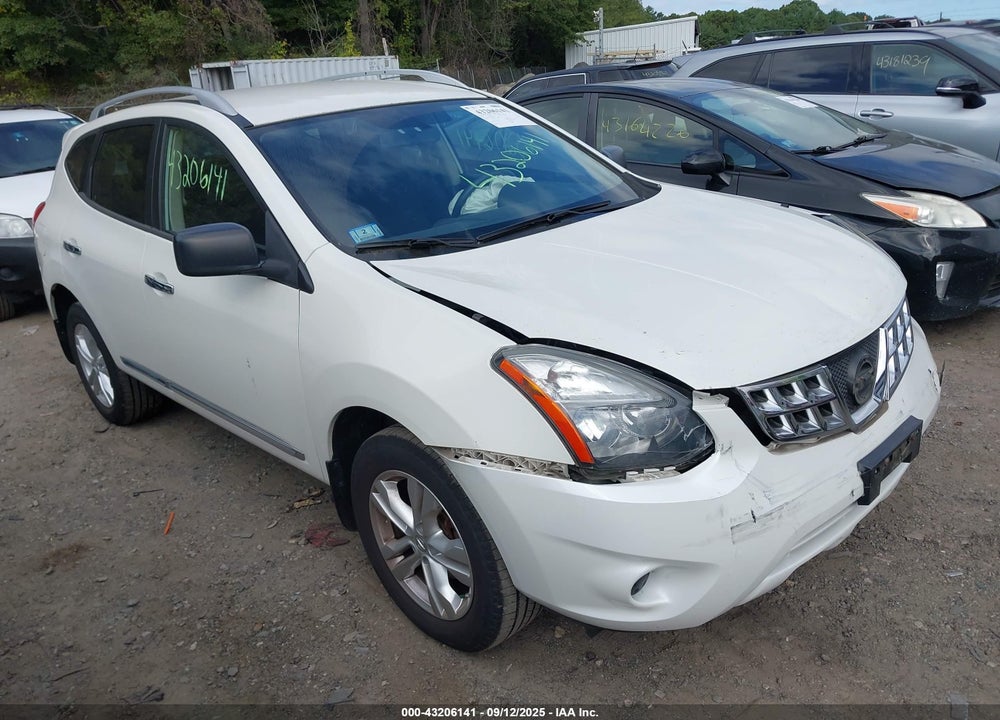 2015 NISSAN ROGUE SELECT S VIN: JN8AS5MV3FW261652