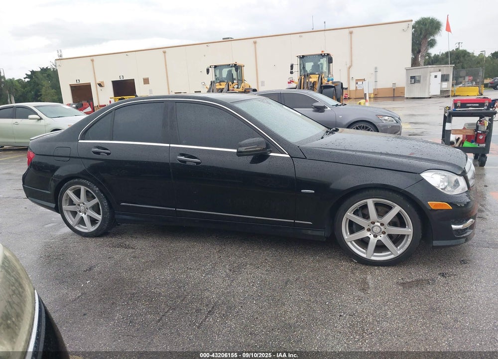 2012 MERCEDES-BENZ C CLASS VIN: WDDGF5HB4CR219789