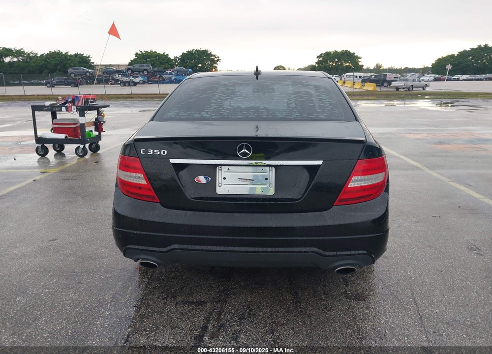 2012 MERCEDES-BENZ C CLASS VIN: WDDGF5HB4CR219789