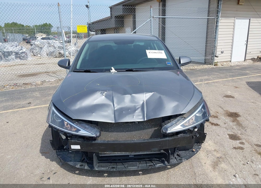 2019 HYUNDAI ELANTRA VIN: 5NPD74LFXKH411058