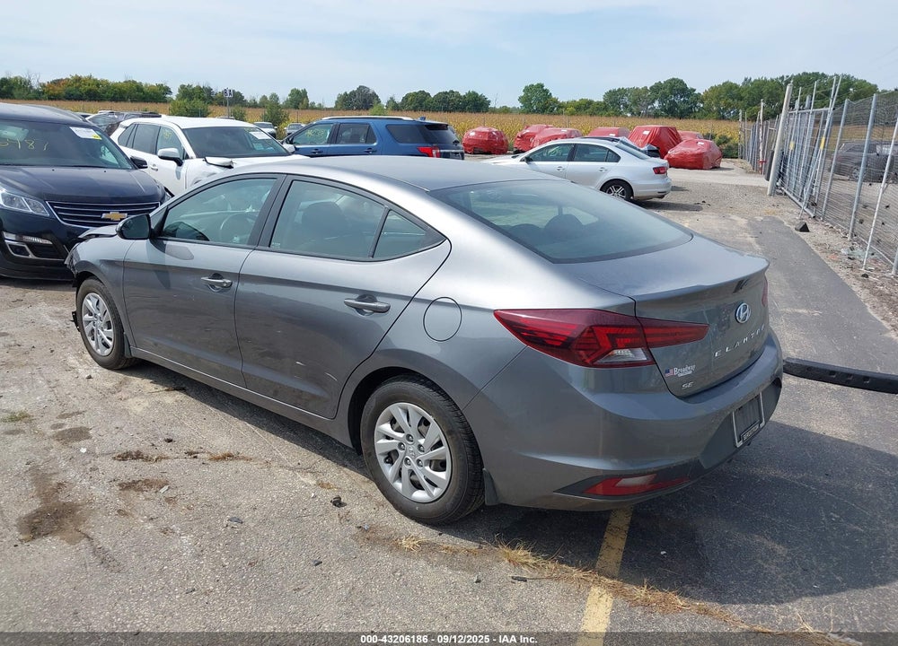 2019 HYUNDAI ELANTRA VIN: 5NPD74LFXKH411058