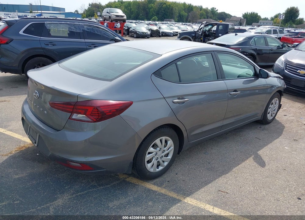 2019 HYUNDAI ELANTRA VIN: 5NPD74LFXKH411058