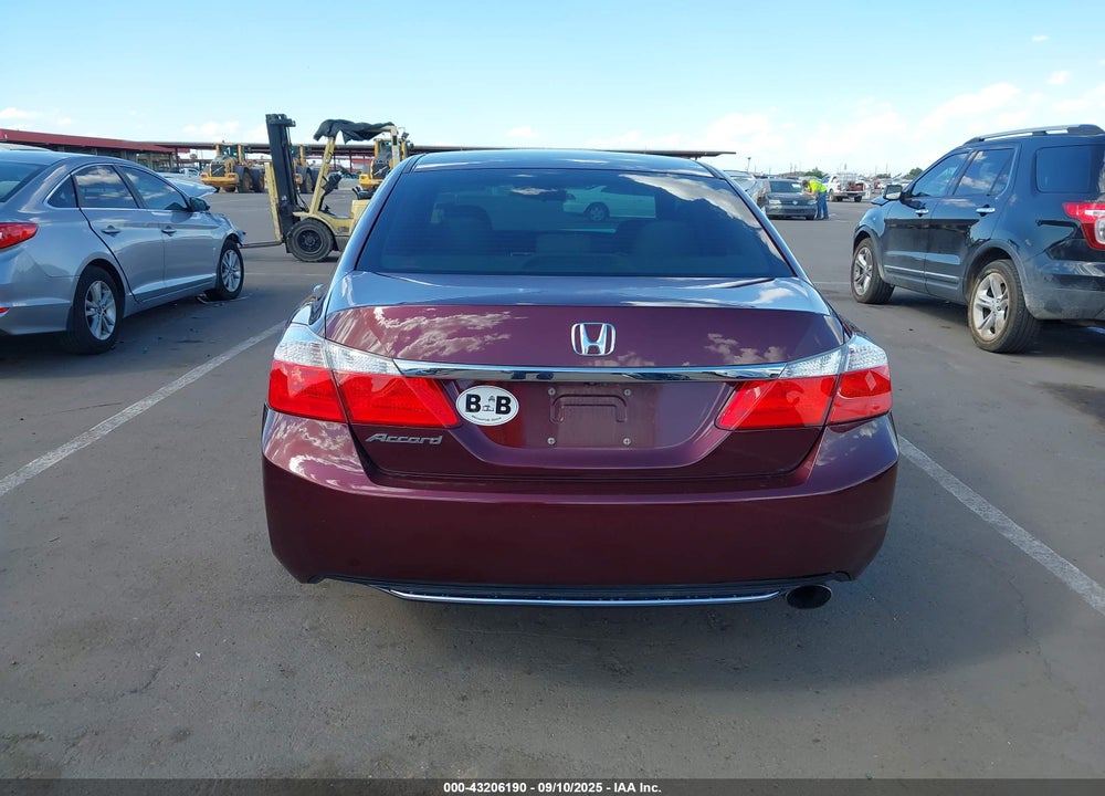 2015 HONDA ACCORD VIN: 1HGCR2F30FA035867