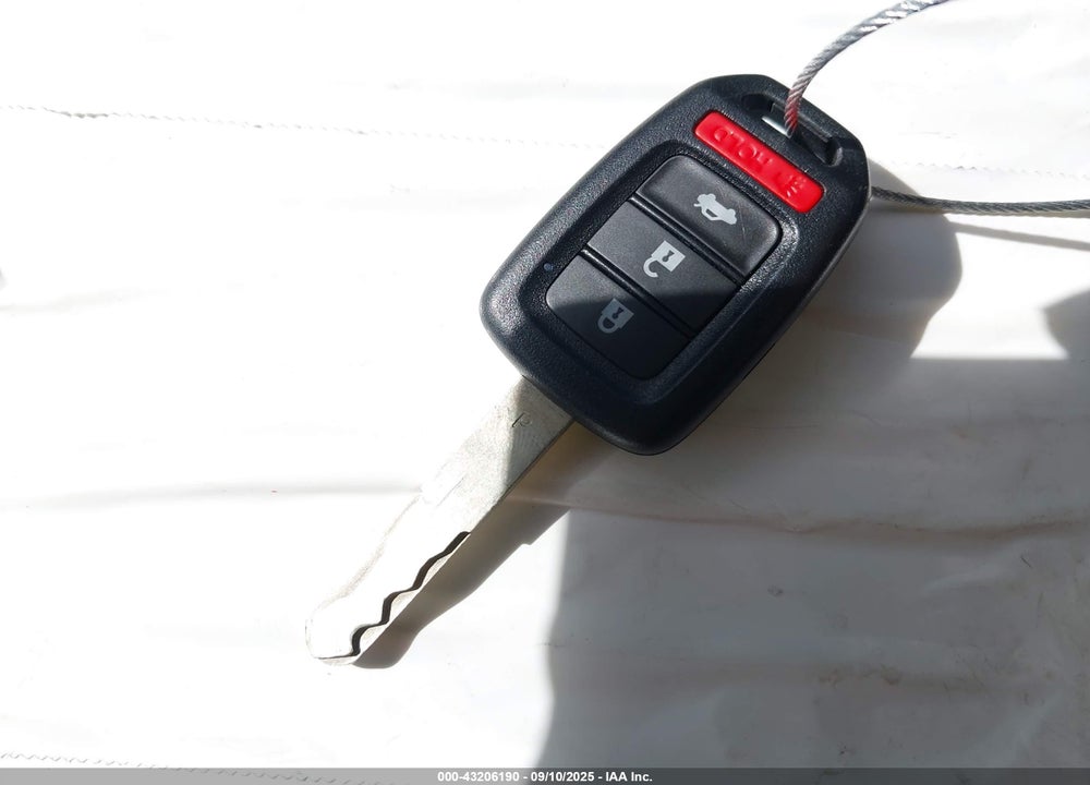 2015 HONDA ACCORD VIN: 1HGCR2F30FA035867