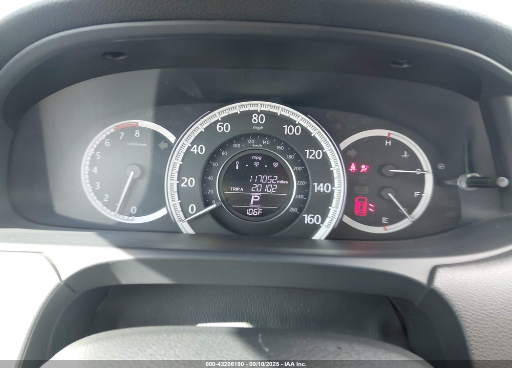 2015 HONDA ACCORD VIN: 1HGCR2F30FA035867