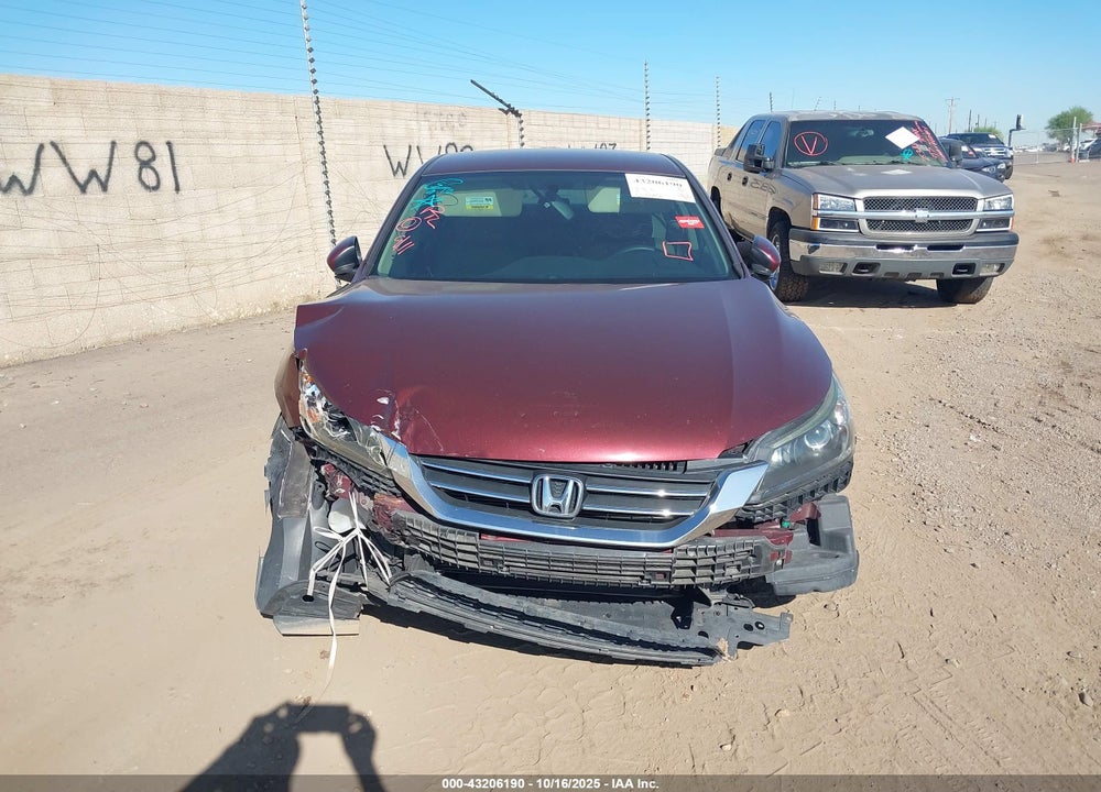 2015 HONDA ACCORD VIN: 1HGCR2F30FA035867