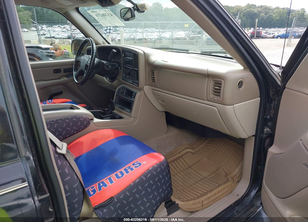 2004 CHEVROLET SUBURBAN 1500 LT VIN: 1GNFK16Z44J180705