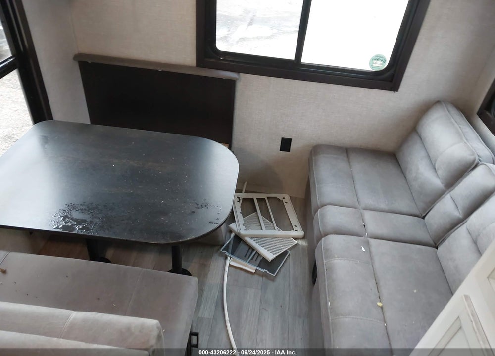 2022 JAYCO JAYFL184BH VIN: 1UJBJ0BL7N17Z1142