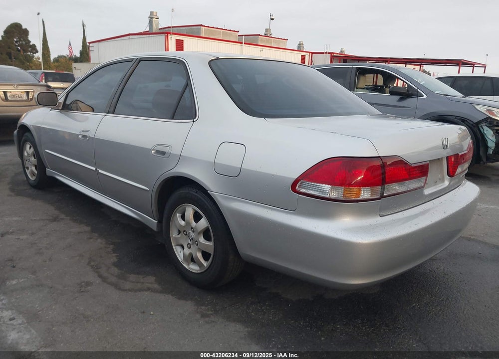 2002 HONDA ACCORD 2.3 EX VIN: JHMCG66092C013154