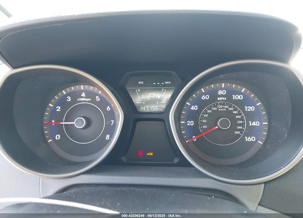 2016 HYUNDAI ELANTRA VIN: 5NPDH4AE9GH741658