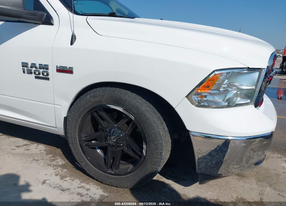 2019 RAM 1500 VIN: 3C6JR6DT7KG546768