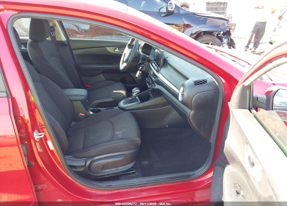 2019 KIA FORTE VIN: 3KPF24AD6KE138665