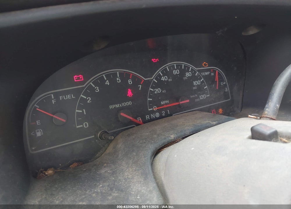 1999 FORD WINDSTAR LX VIN: 2FMZA5148XBB08583