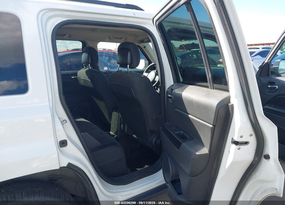 2014 JEEP PATRIOT VIN: 1C4NJRBB4ED771633