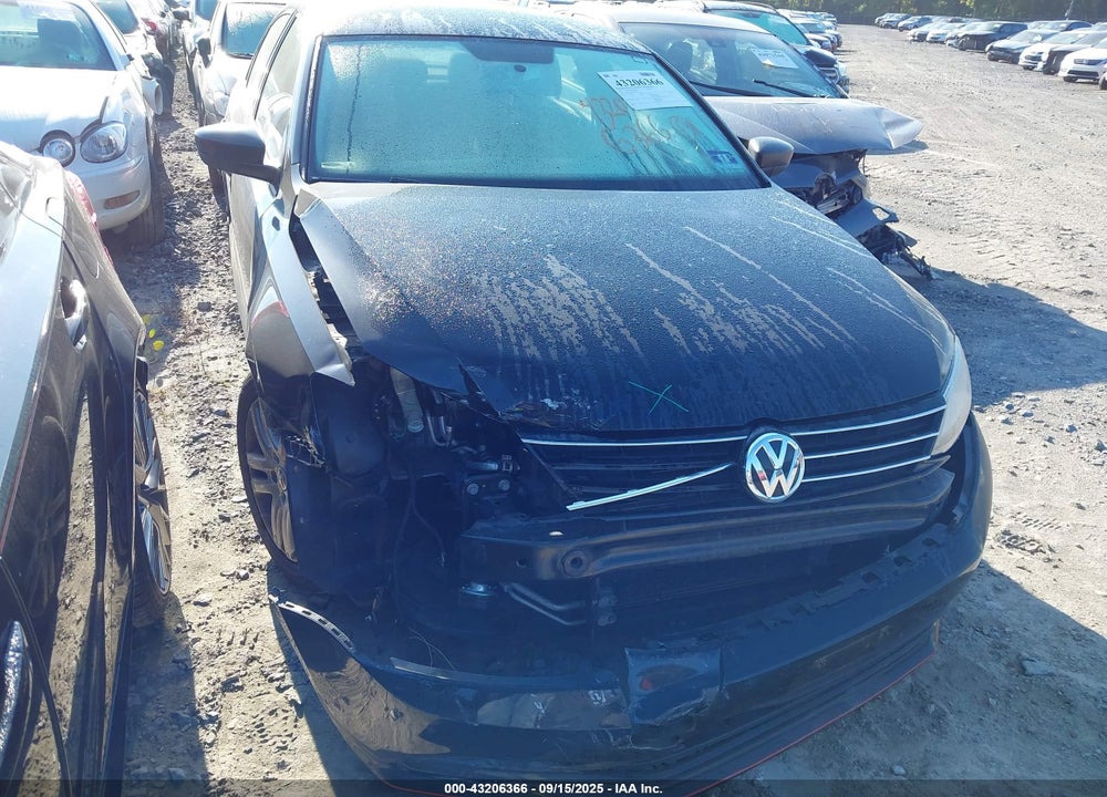 2015 VOLKSWAGEN JETTA VIN: 3VW2K7AJ1FM210032