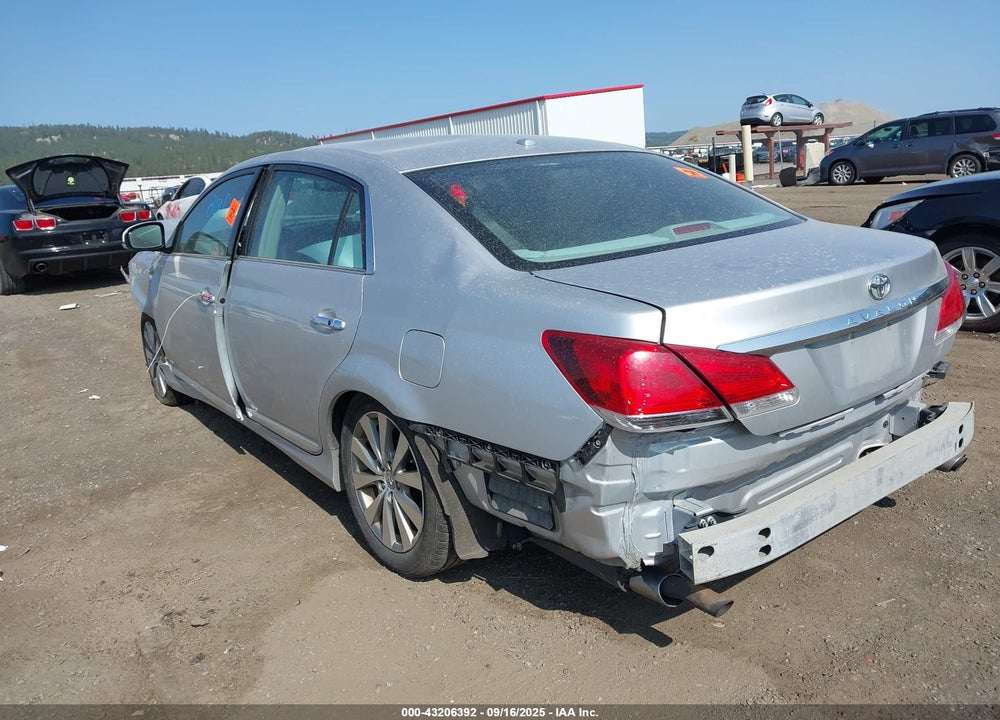 2011 TOYOTA AVALON VIN: 4T1BK3DB2BU372429