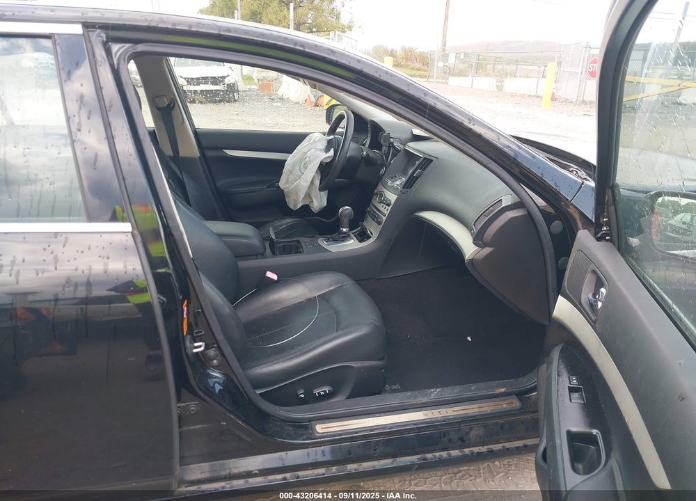 2007 INFINITI G35X VIN: JNKBV61F77M804765