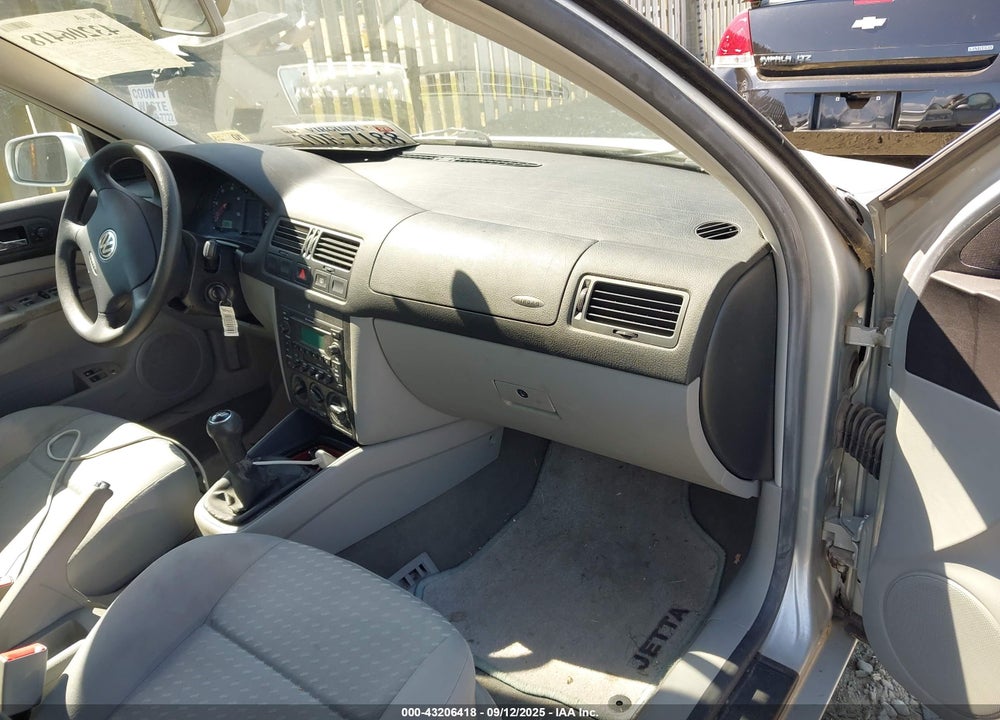2003 VOLKSWAGEN JETTA GL TDI VIN: 3VWRP69M63M069351