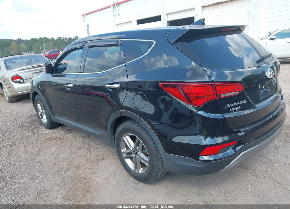 2017 HYUNDAI SANTA FE VIN: 5NMZT3LB0HH040166