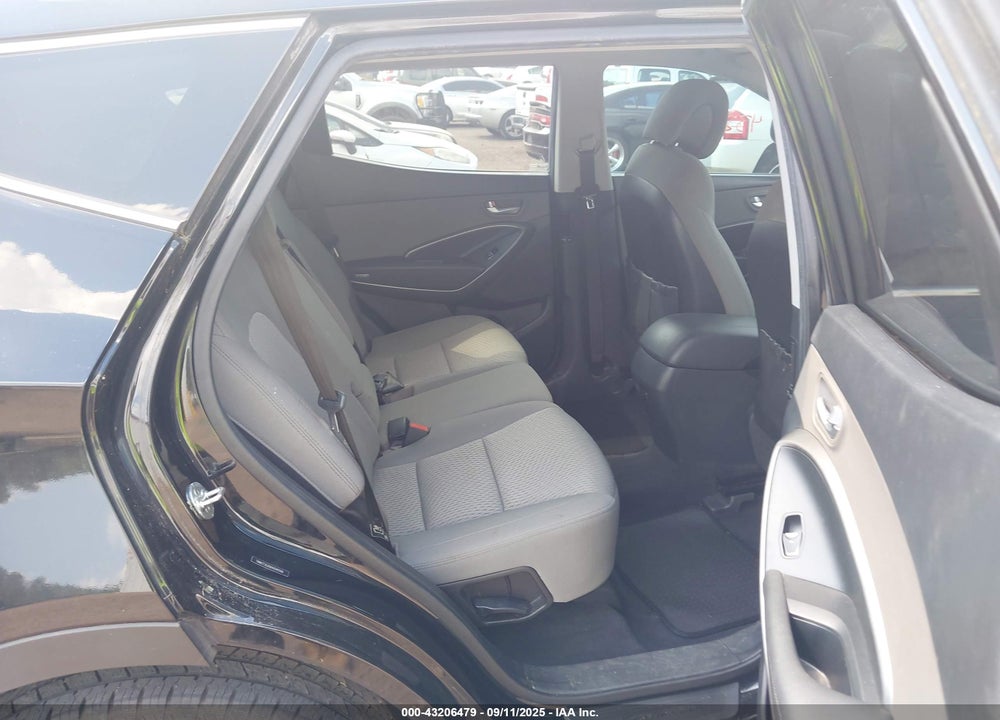 2017 HYUNDAI SANTA FE VIN: 5NMZT3LB0HH040166